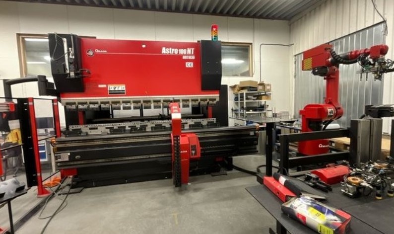 AMADA • HDS 1030 NT + ASTRO